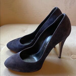 Casadei Vero Cuoio made in Italy suede pumps